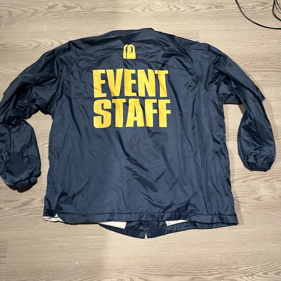 Notre Dame polyester wind breaker jacket - Picture 3 of 3